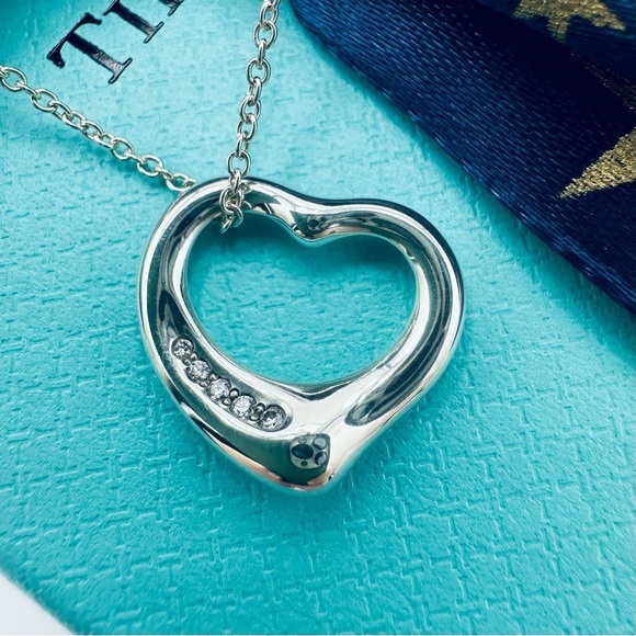 Excellent Authentic Tiffany & Co. Elsa Peretti 5 Diamond  Tiffany & Co. 5 Diamond Open Heart Necklace in Sterling Silver with PACKAGING
